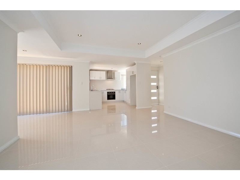 135A Wilmington Crescent, Balga WA 6061