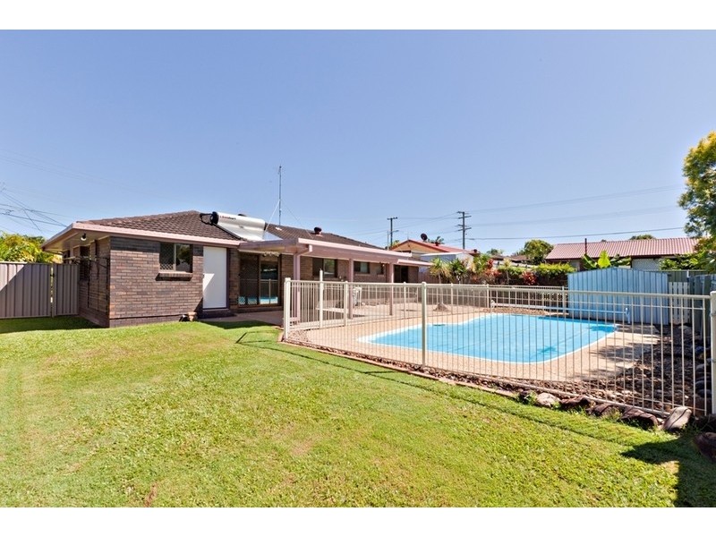 4 Springfield Crescent, Daisy Hill QLD 4127