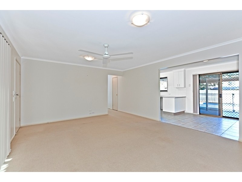 4 Springfield Crescent, Daisy Hill QLD 4127