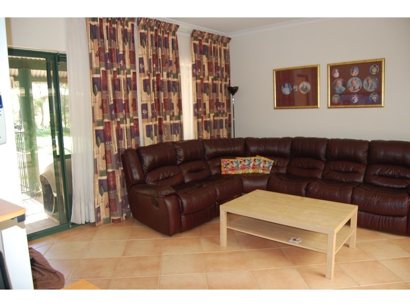 28 Shipwright Avenue, Wellard WA 6170