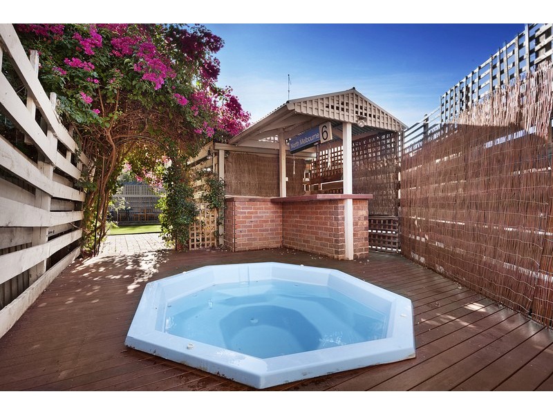 6/7 Deidre Court, Airport West VIC 3042