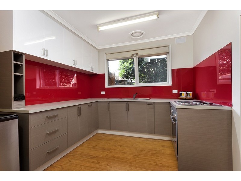 6/7 Deidre Court, Airport West VIC 3042