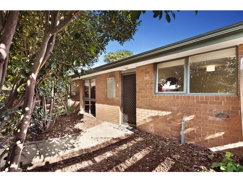 6/7 Deidre Court, Airport West VIC 3042