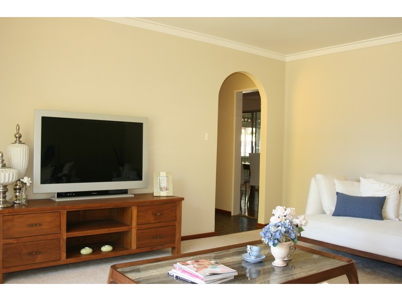 32 Blanchard Rd, Swan View WA 6056