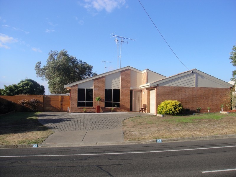 27 Warrawee Road, Leopold VIC 3224