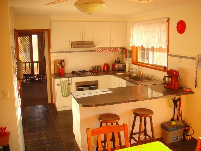 27 Warrawee Road, Leopold VIC 3224