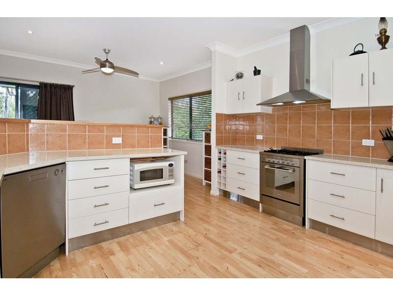 15 Lagovista Terrace, Bahrs Scrub QLD 4207