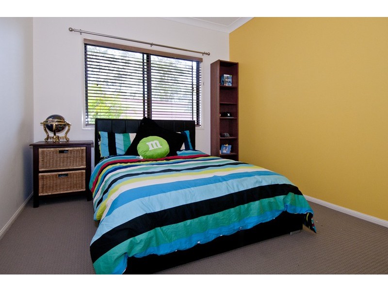 15 Lagovista Terrace, Bahrs Scrub QLD 4207