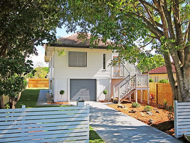 34 Faine St, Manly West QLD 4179