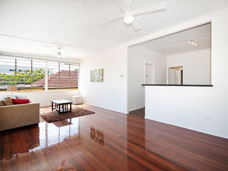 34 Faine St, Manly West QLD 4179