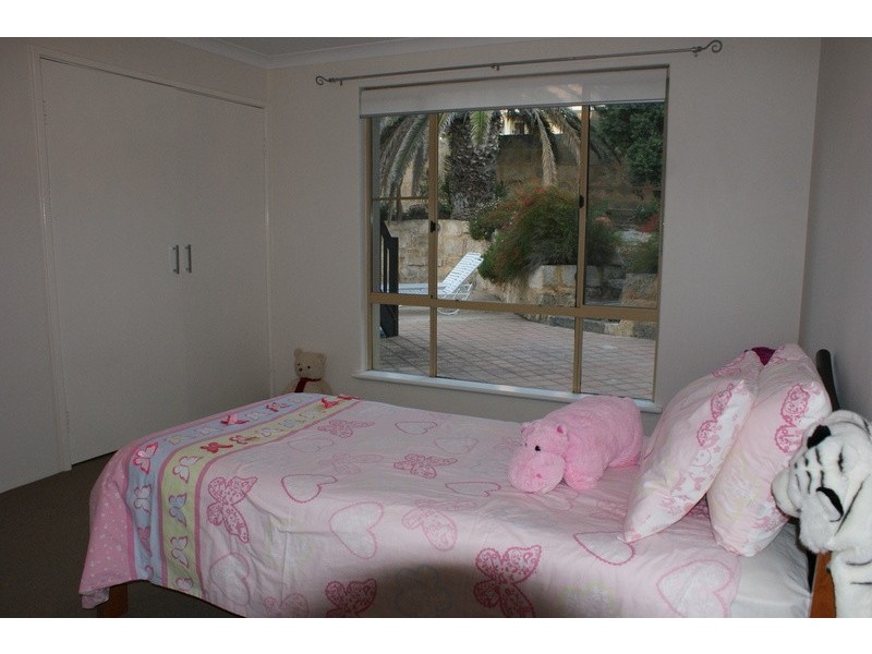 126 Oceanside Promenade, Mullaloo WA 6027