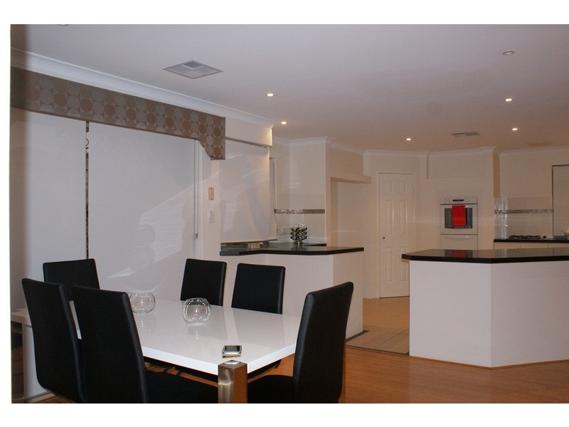 126 Oceanside Promenade, Mullaloo WA 6027