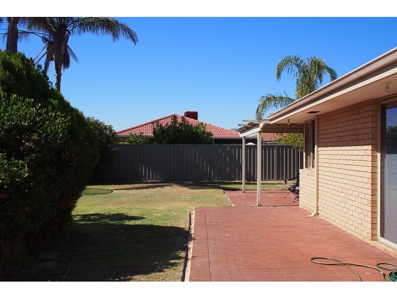 10  Chartwell Pl, Leeming WA 6149