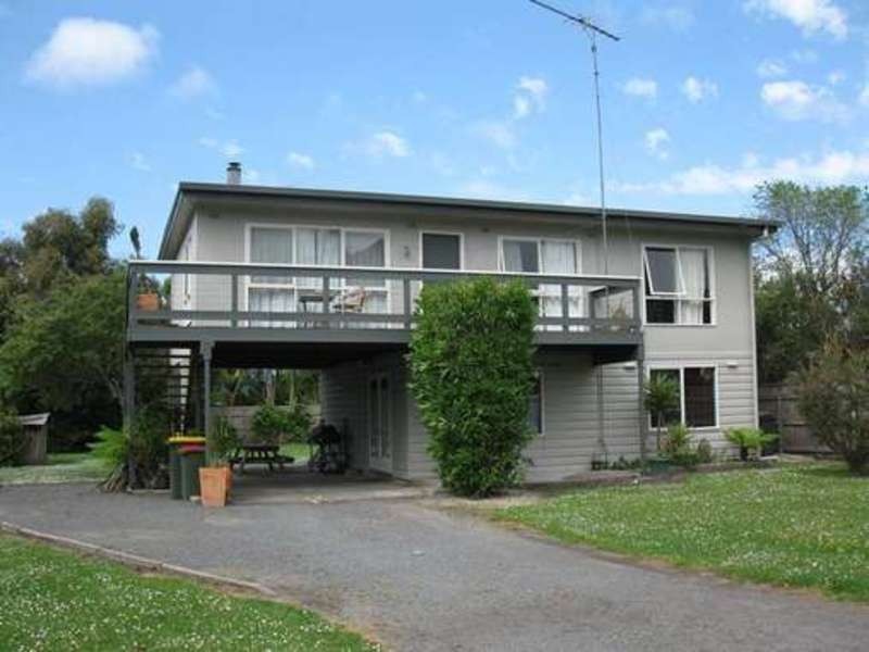 13 pengilley avenue, Apollo Bay VIC 3233