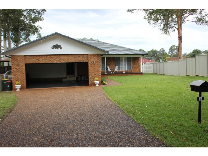4 Moorehead Ave, Silverdale NSW 2752