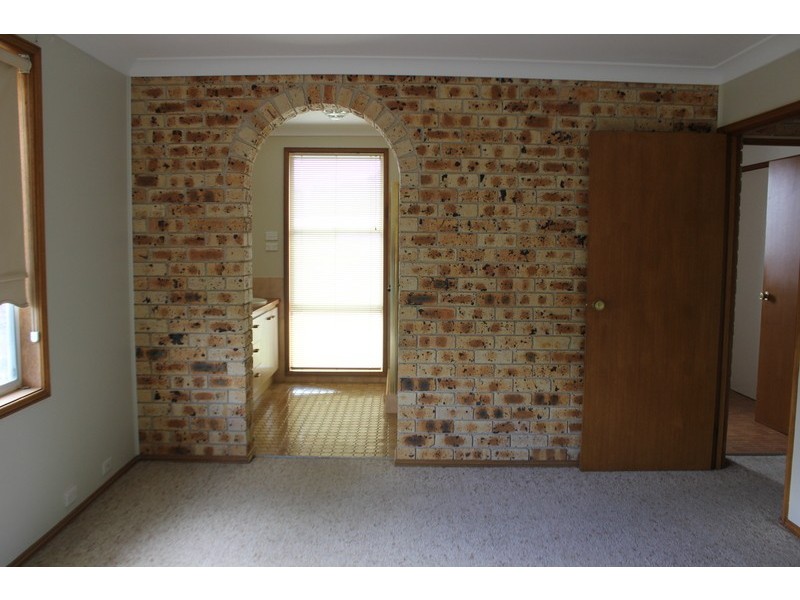 4 Moorehead Ave, Silverdale NSW 2752