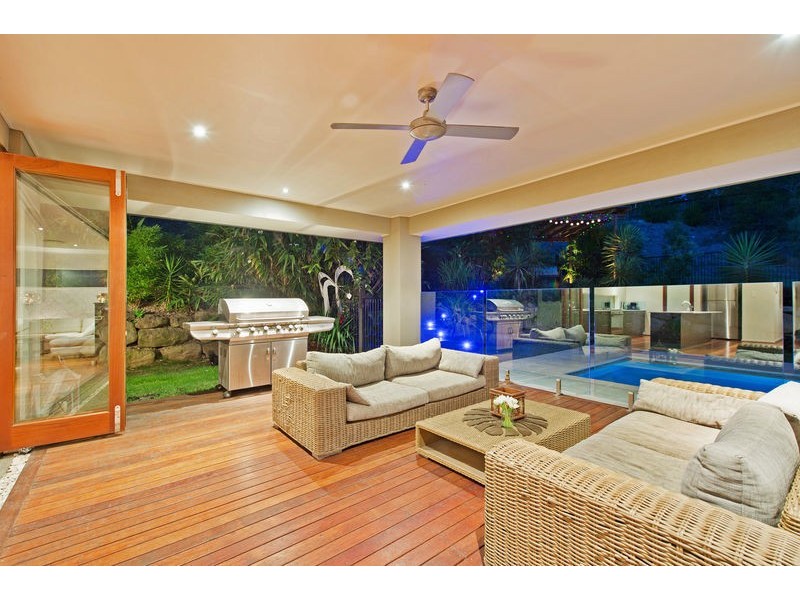 15 Summer Hill Crescent, Maudsland QLD 4210