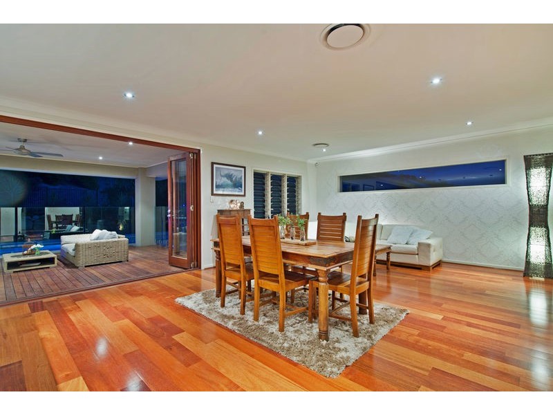 15 Summer Hill Crescent, Maudsland QLD 4210