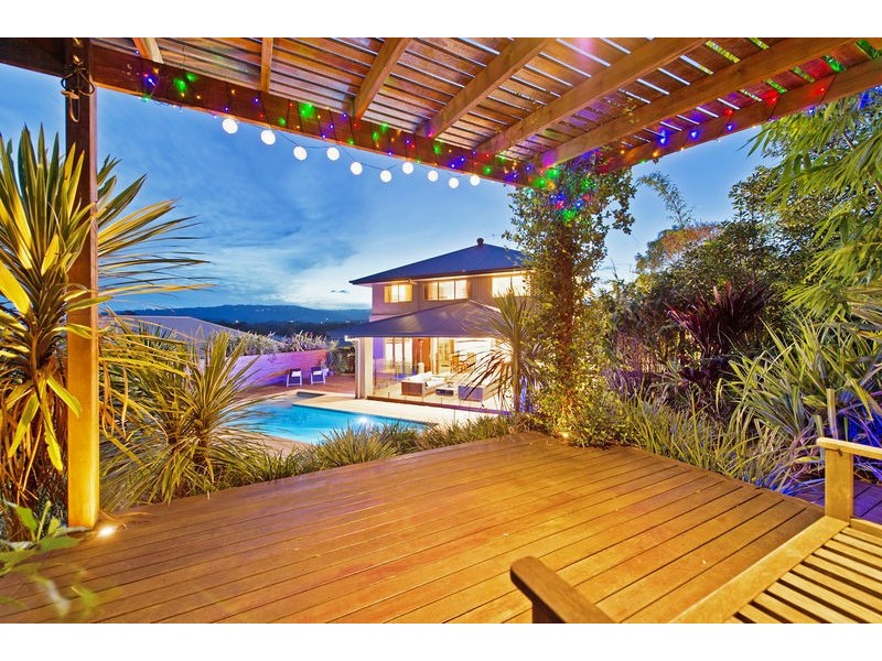 15 Summer Hill Crescent, Maudsland QLD 4210