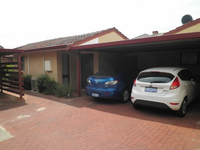 2/68 Comer St, Como WA 6152