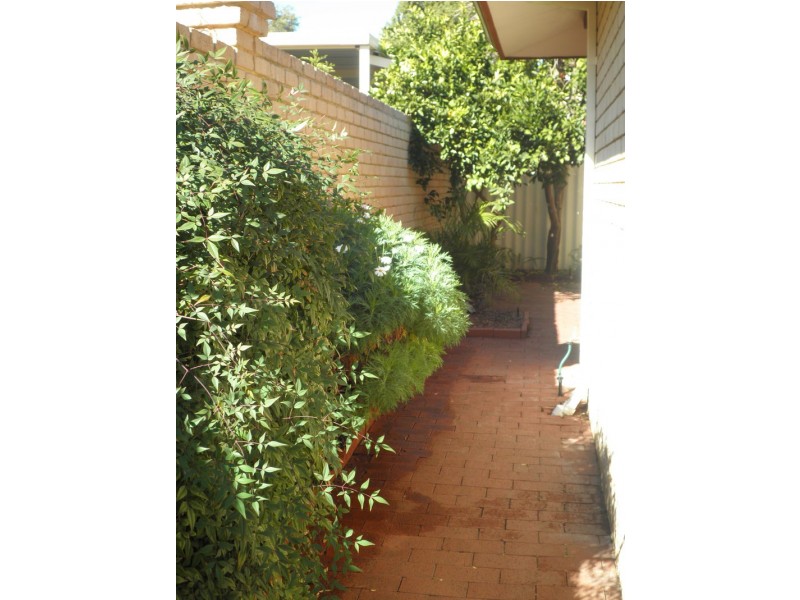 2/68 Comer St, Como WA 6152