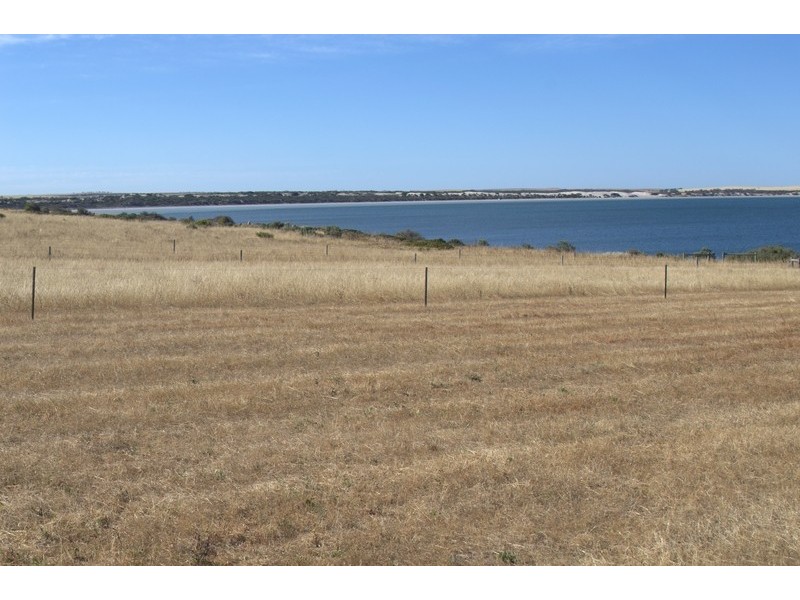 Lot 17 SEAVIEW ROAD, Perlubie SA 5680