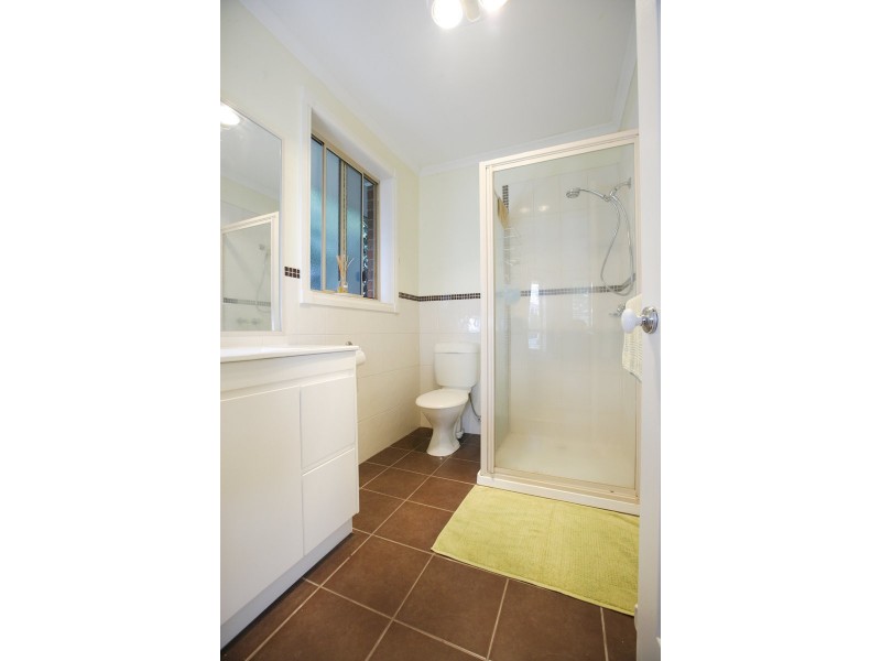 13 Red Oak Tce, Lyndhurst VIC 3975