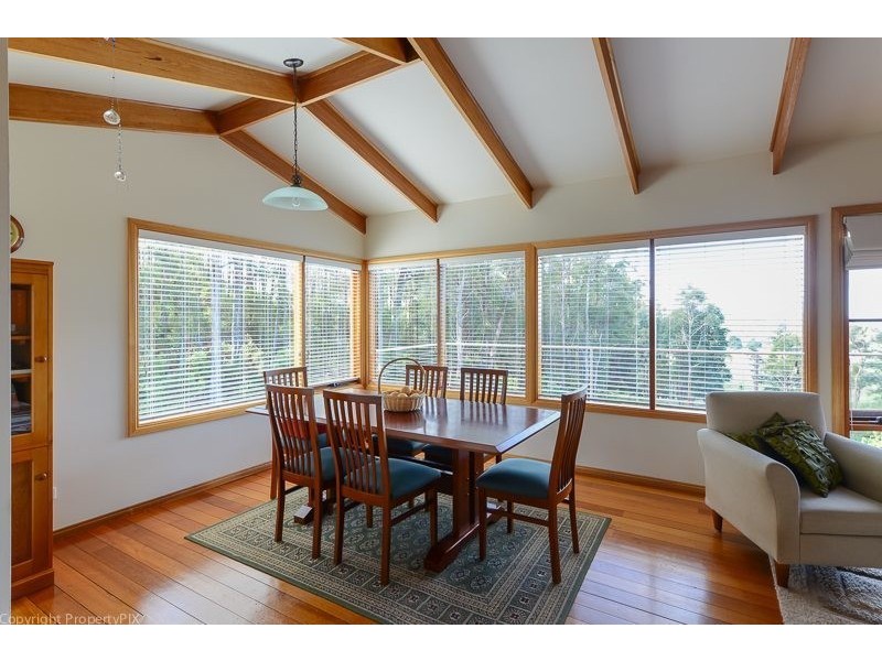 11 Nala Road, Oyster Cove TAS 7150