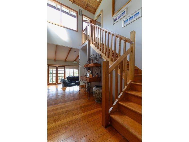 11 Nala Road, Oyster Cove TAS 7150