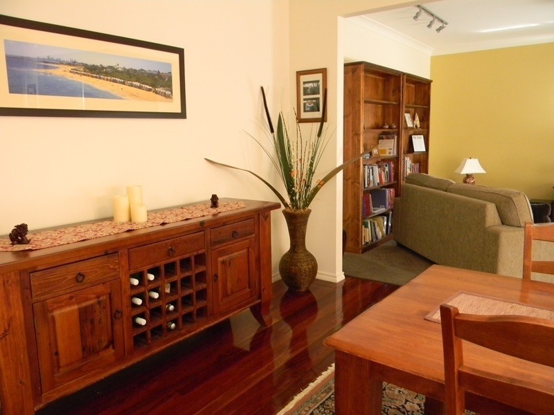 15 McIntyre Drive, Altona VIC 3018