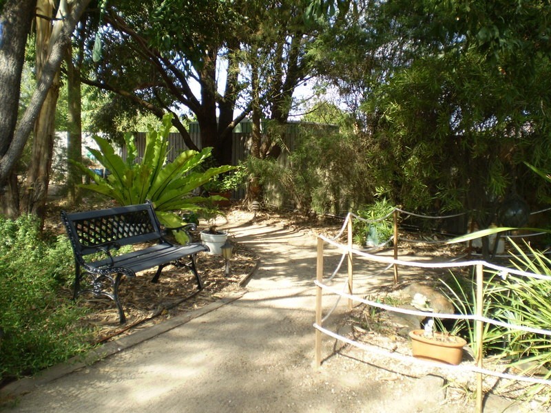 14 Rye Court, Romsey VIC 3434