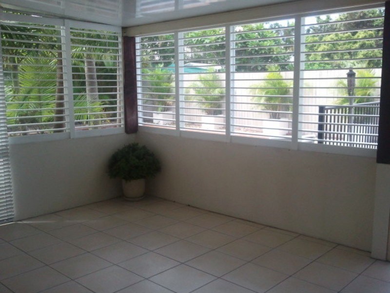 8 O’Grady Drive, Paradise Point QLD 4216