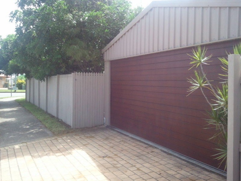8 O’Grady Drive, Paradise Point QLD 4216