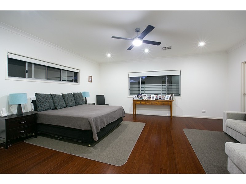 23 Ennor St, Wavell Heights QLD 4012