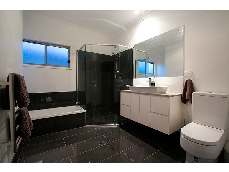 23 Ennor St, Wavell Heights QLD 4012