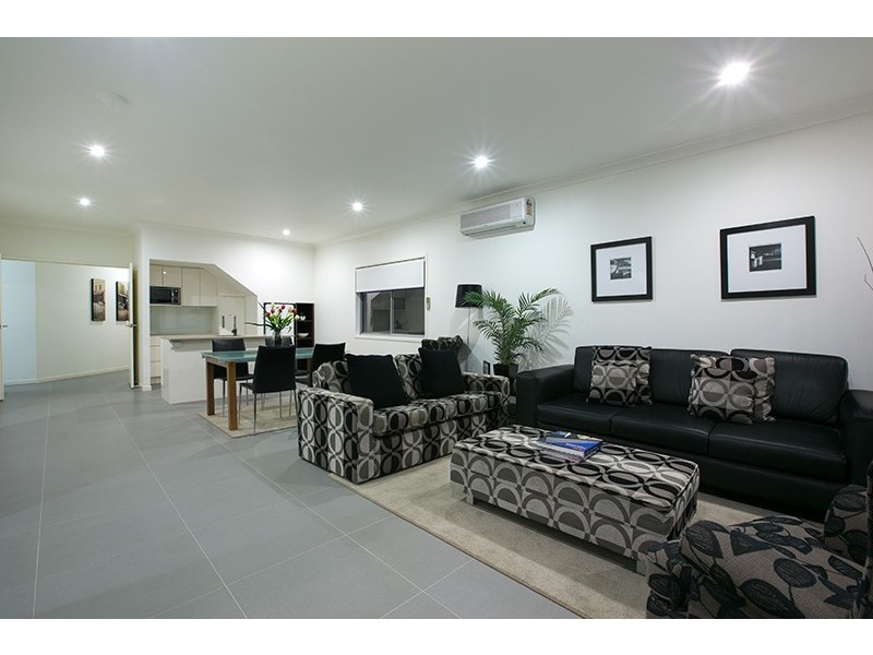 23 Ennor St, Wavell Heights QLD 4012