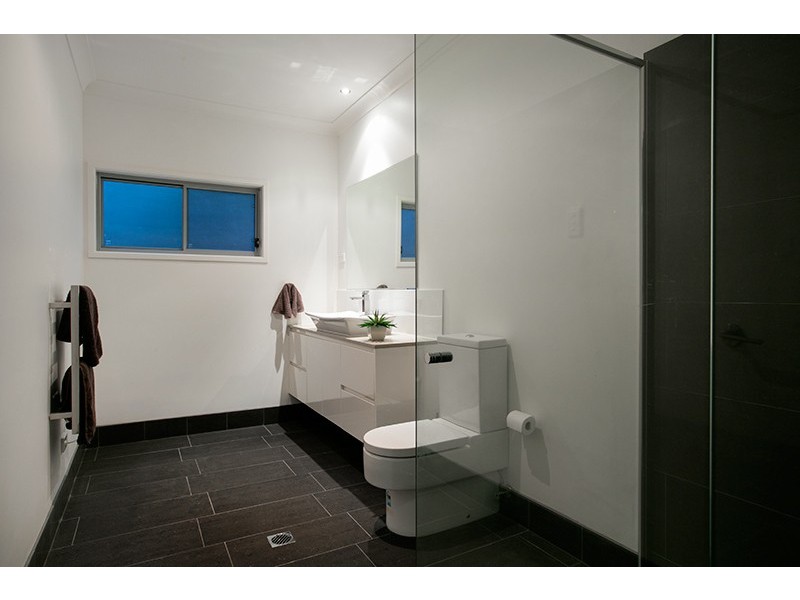 23 Ennor St, Wavell Heights QLD 4012