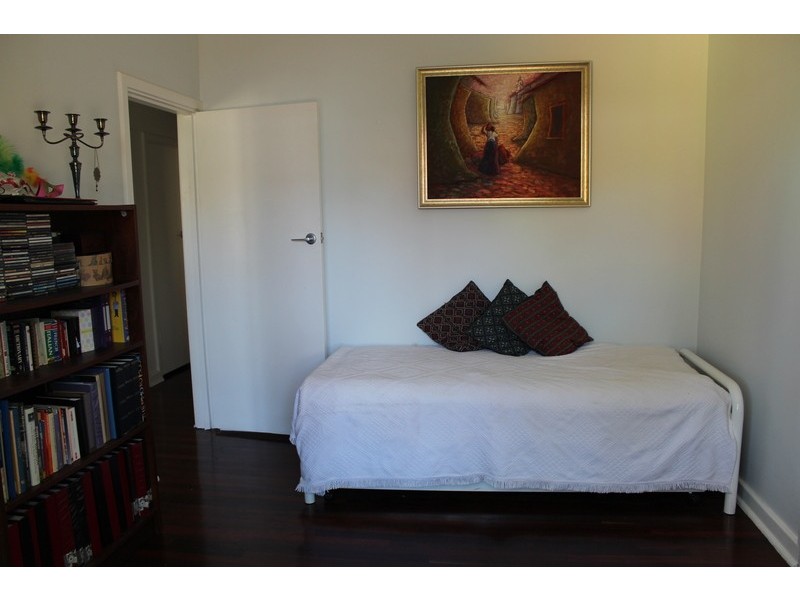 35 Pascoe St, Karrinyup WA 6018