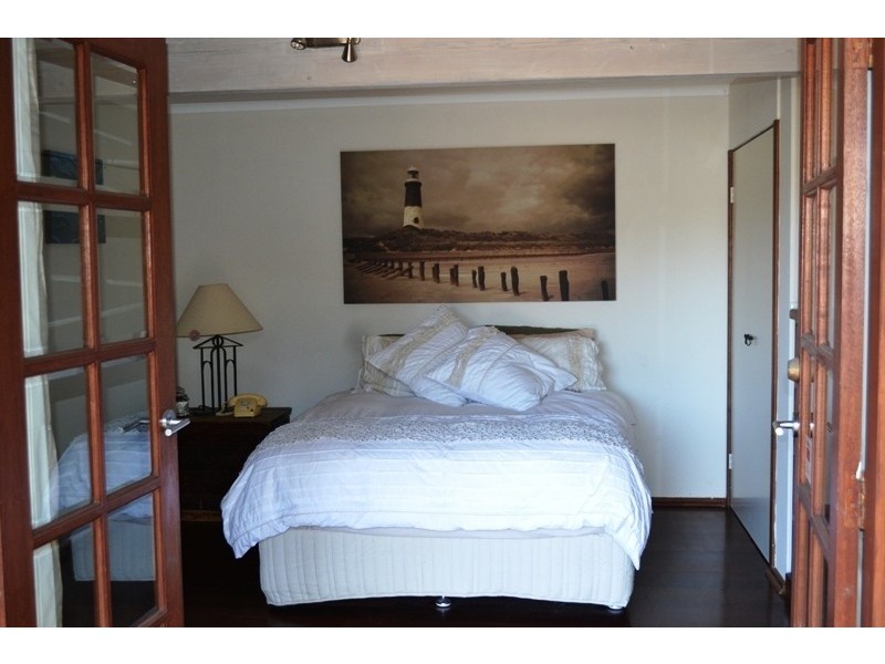 27b Duke St, East Fremantle WA 6158
