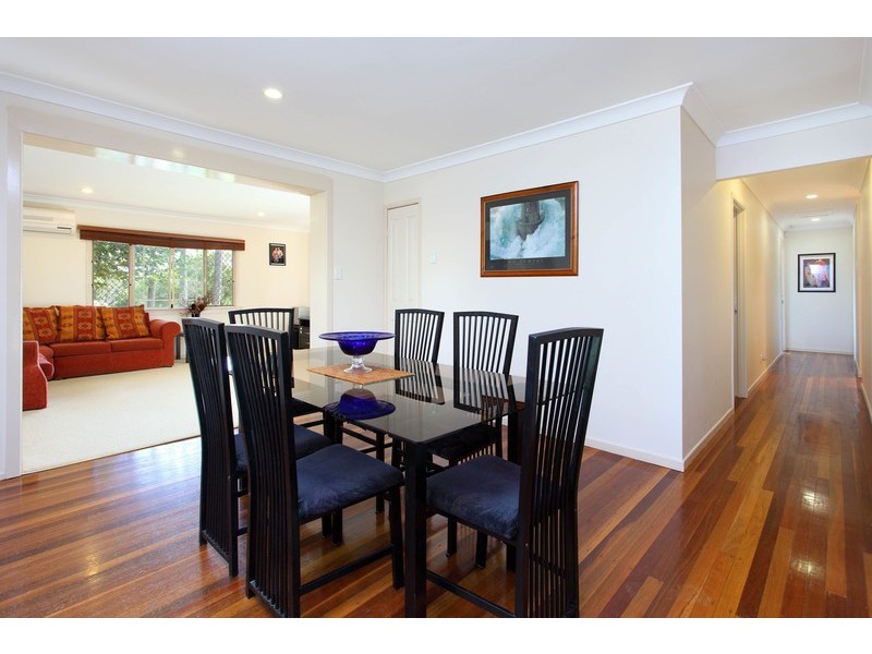 6 Suncroft St, Mount Gravatt QLD 4122