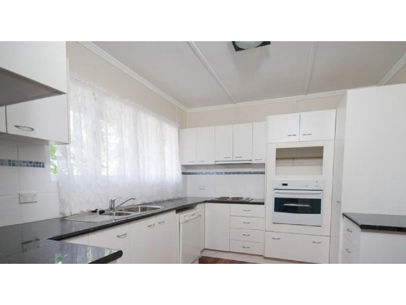117 Smith Road, Woodridge QLD 4114