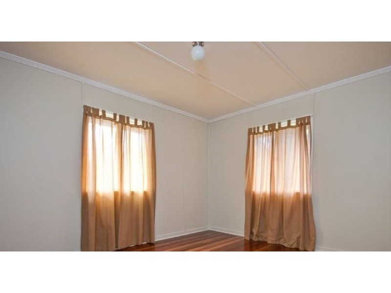 117 Smith Road, Woodridge QLD 4114