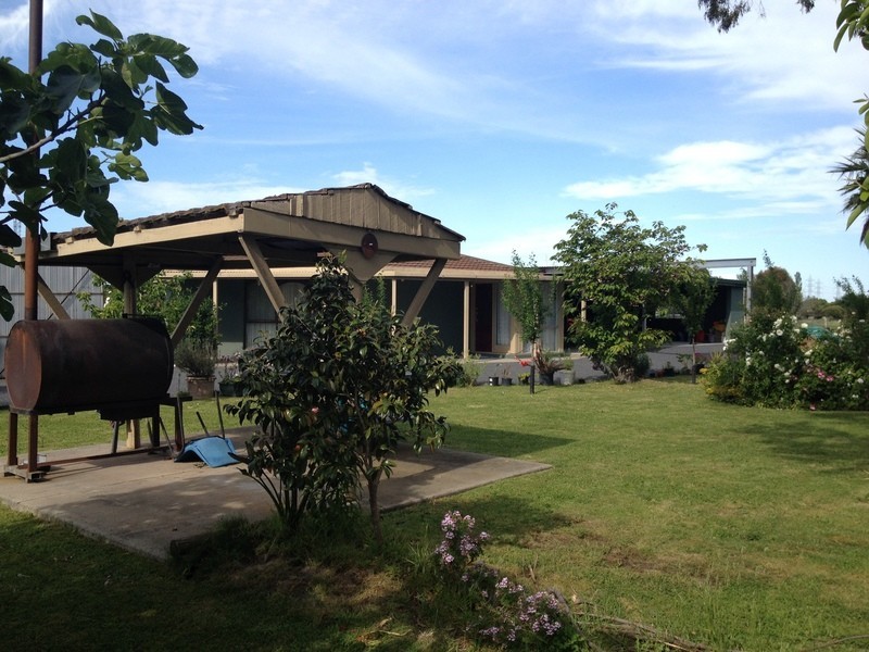 230 Princes Way, Longwarry North VIC 3816