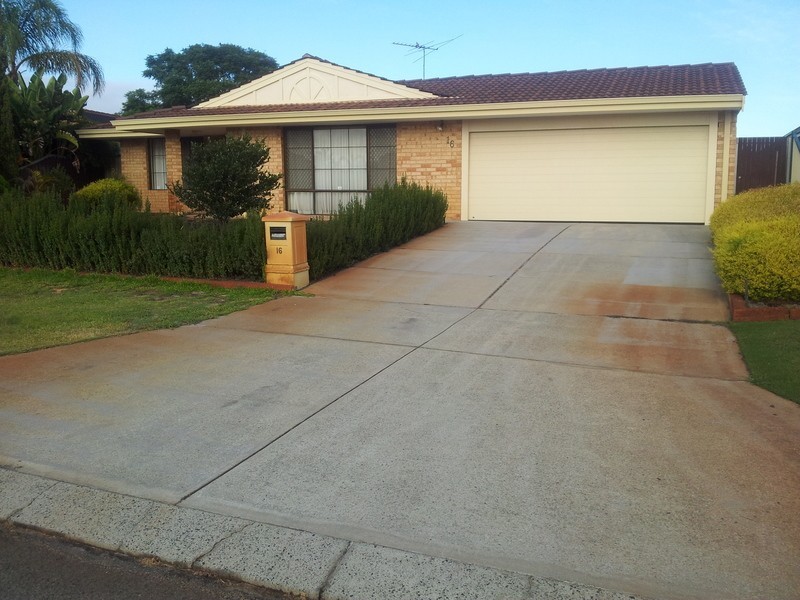 16 Cocos Grove, Kiara WA 6054