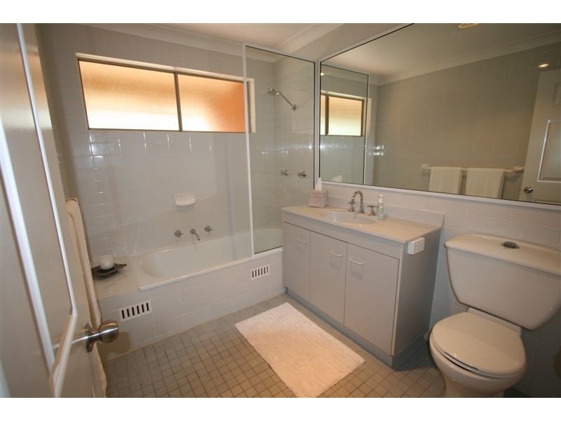 6/79 Aldinga Drive, Wamberal NSW 2260