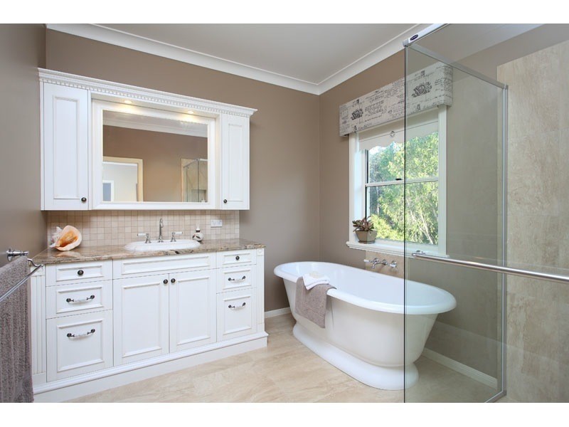 4 Bunya Lake Court, Bunya QLD 4055