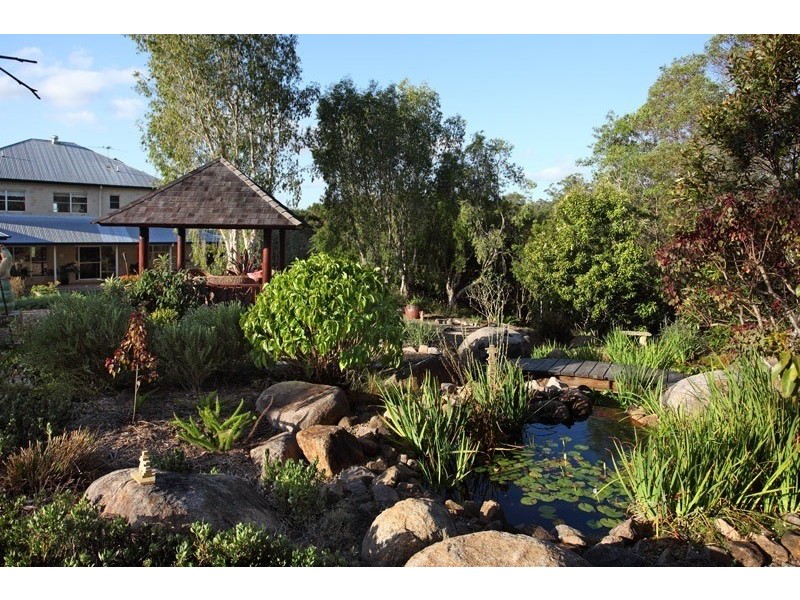 4 Bunya Lake Court, Bunya QLD 4055