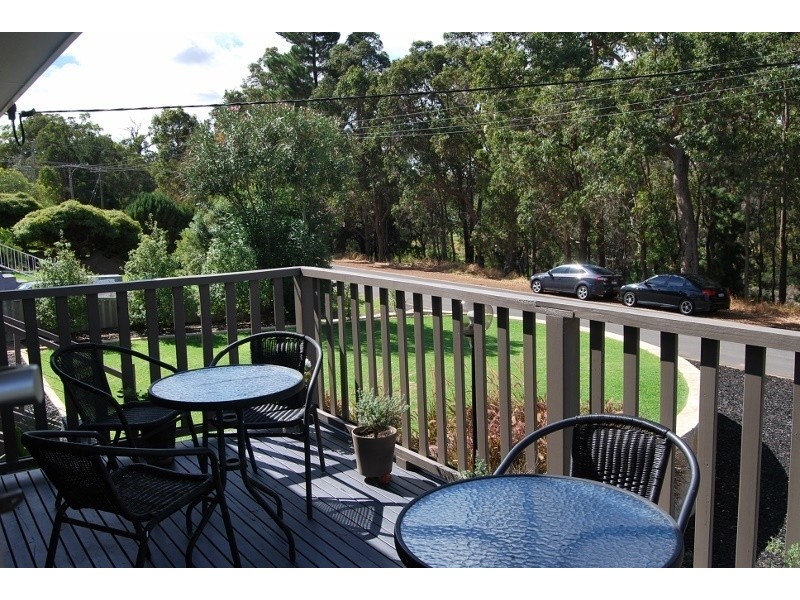 9 Boulder St, Donnybrook WA 6239