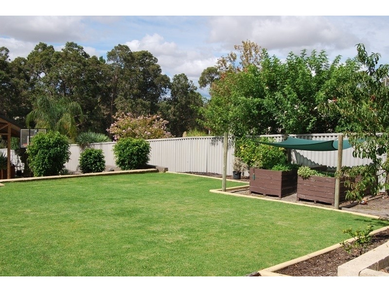 9 Boulder St, Donnybrook WA 6239