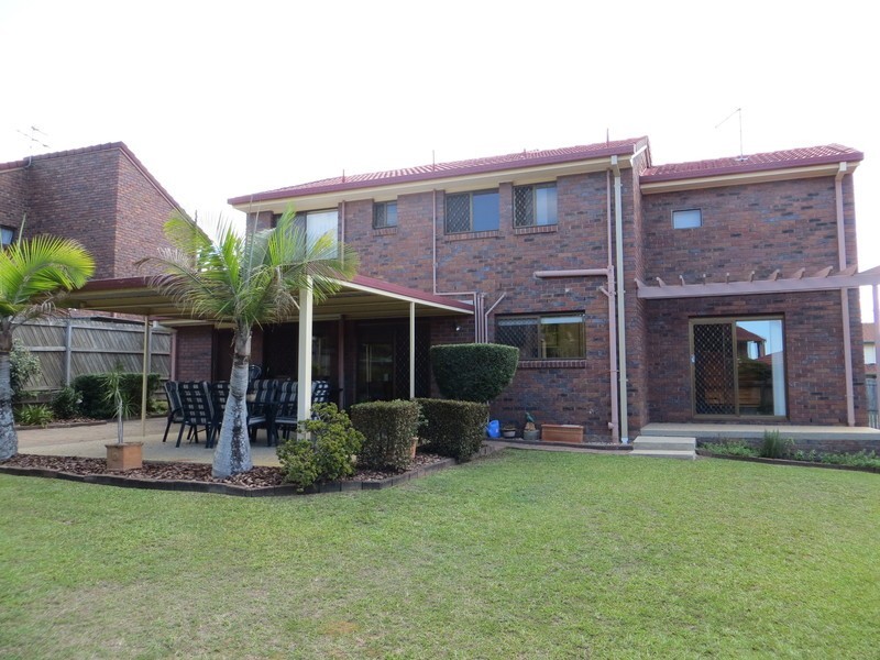 14 Breadalbane St, Carindale QLD 4152